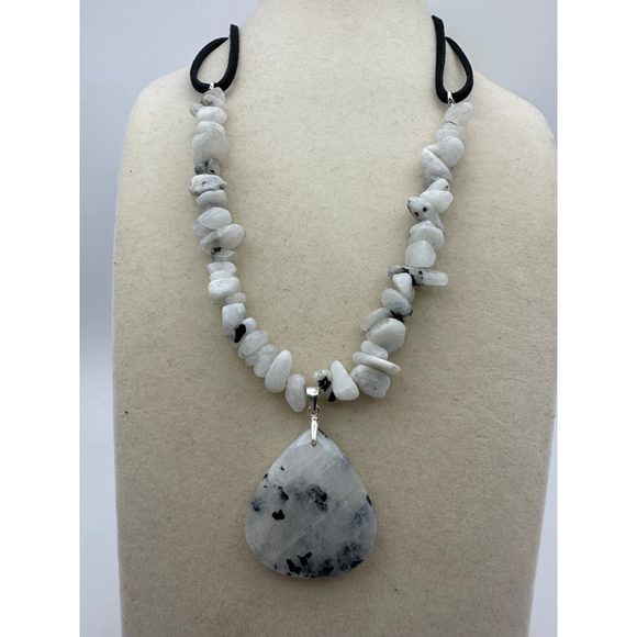 Rainbow Moonstone Chips and Teardrop Pendant Necklace on Black Faux Suede - Picture 4 of 9